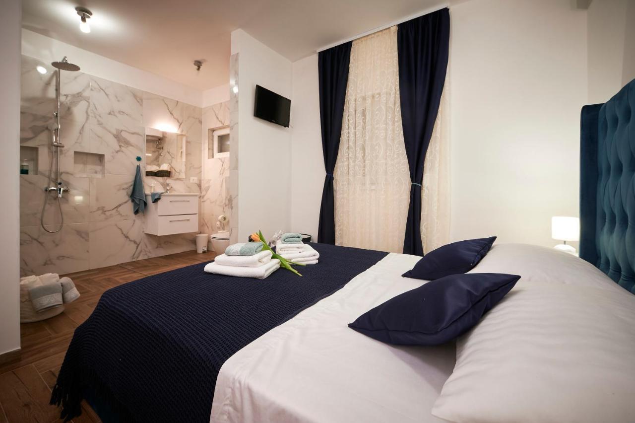 New 4* Apartman Zoa In Trogir Exterior photo
